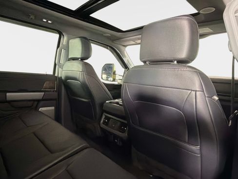 Used 2024 Ford F450 Lariat w/ Lariat Ultimate Package AWD/4WD image 29