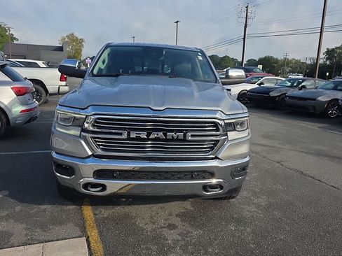 Used 2022 RAM 1500 Laramie AWD/4WD image 2