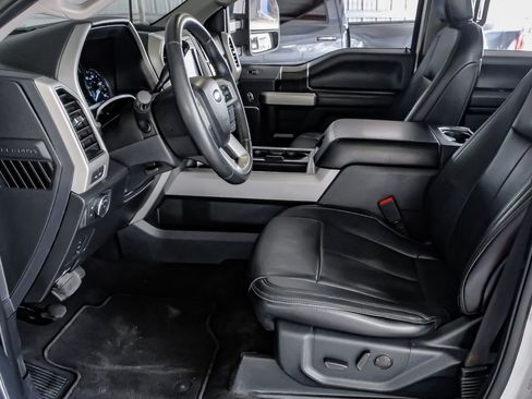 Used 2021 Ford F350 Lariat w/ Chrome Package image 15