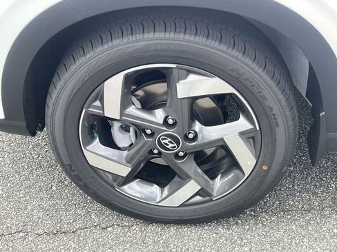 New 2026 Hyundai Venue SEL image 11