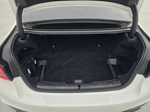 Used 2019 BMW 530e w/ M Sport Package image 14