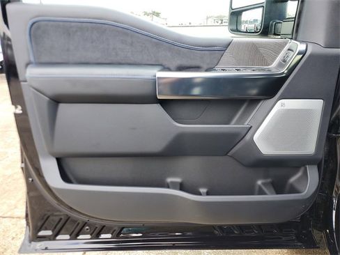 New 2025 Ford F250 Platinum w/ FX4 Off-Road Package image 19