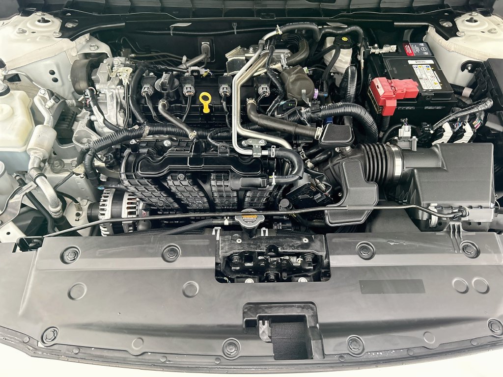 Used 2023 Nissan Altima 2.5 SR w/ SR Premium Package FWD image 28