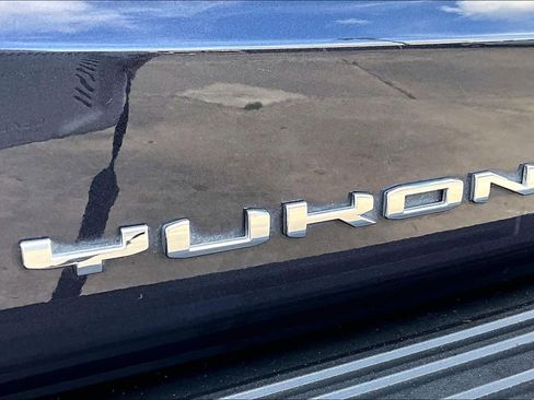 Certified 2023 GMC Yukon SLT image 30