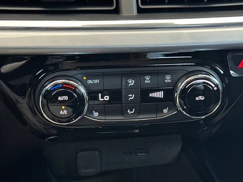 New 2026 Chevrolet Trax LT w/ Driver Confidence Package FWD image 20