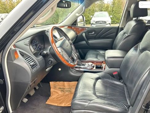 Used 2017 INFINITI QX80 Sport Utility 4D image 3