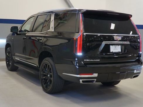 New 2025 Cadillac Escalade Premium Luxury w/ LPO, Floor Liner Package image 2