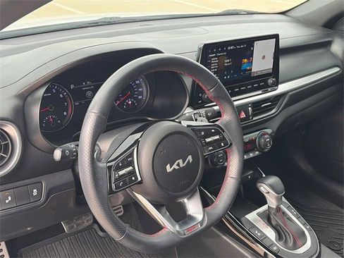 Used 2022 Kia Forte GT w/ GT2 Package image 18