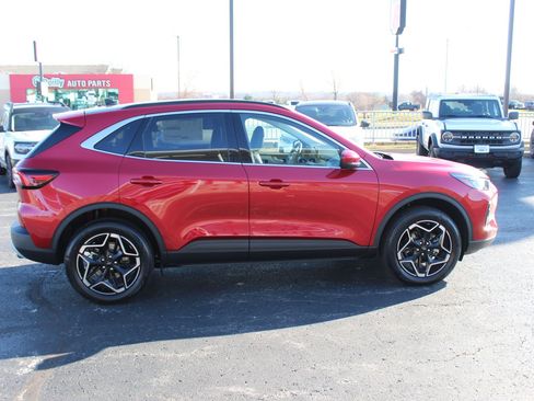 New 2026 Ford Escape Platinum w/ Premium Technology Package image 6