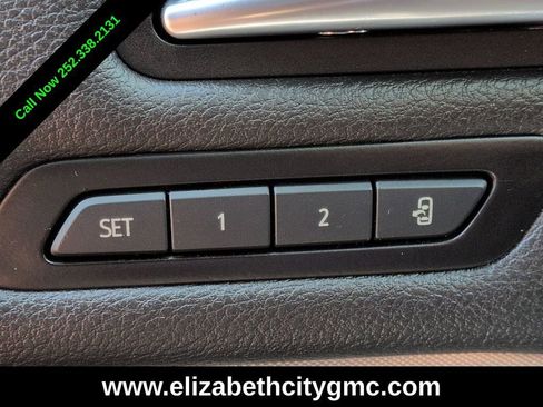 Used 2020 Cadillac XT4 Premium Luxury FWD image 22