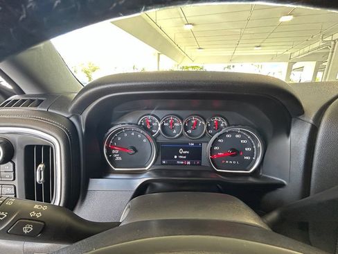 Used 2021 Chevrolet Silverado 1500 RST AWD/4WD image 41