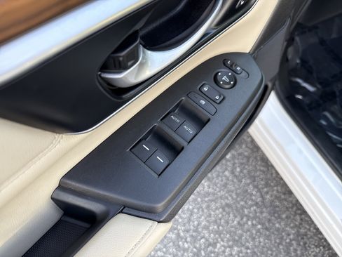 Used 2022 Honda CR-V EX-L image 15