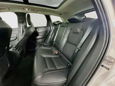 Used 2023 Volvo XC60 B6 Ultimate AWD/4WD image 26