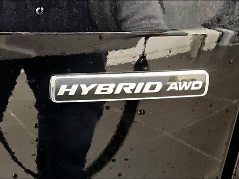 Used 2024 Ford Escape ST-Line Elite w/ Premium Technology Package image 18