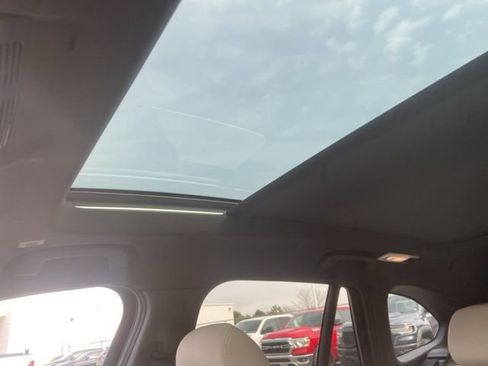 Used 2021 BMW X1 xDrive28i w/ Convenience Package image 8