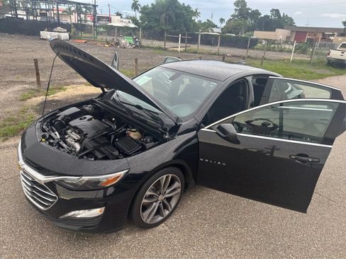 Used 2022 Chevrolet Malibu LT FWD image 12