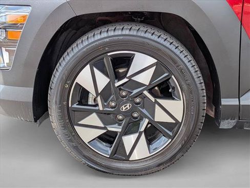 Used 2024 Hyundai Kona SEL FWD image 23