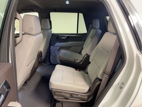 New 2026 Chevrolet Tahoe LT image 13