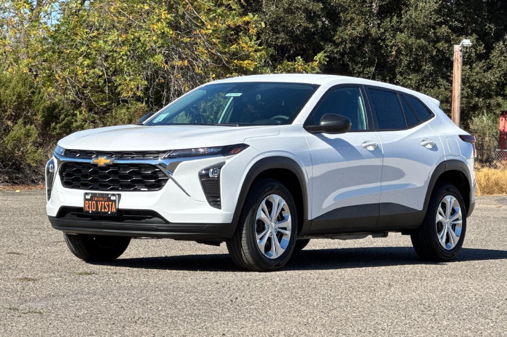 New 2026 Chevrolet Trax LS FWD image 8