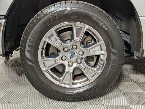 Used 2015 Ford F150 XLT w/ Equipment Group 302A Luxury RWD image 29