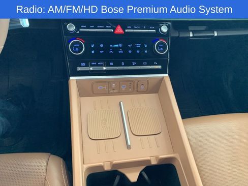 Used 2024 Hyundai Santa Fe Limited image 9