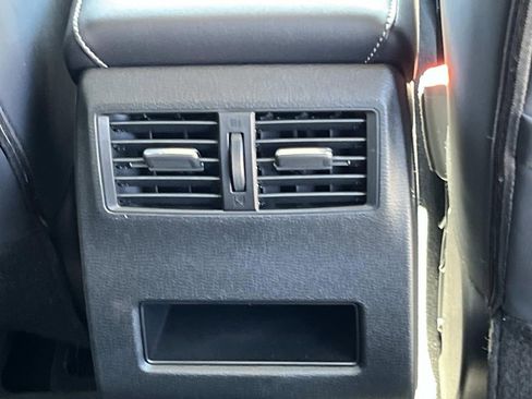New 2026 Mitsubishi Outlander SE FWD image 15