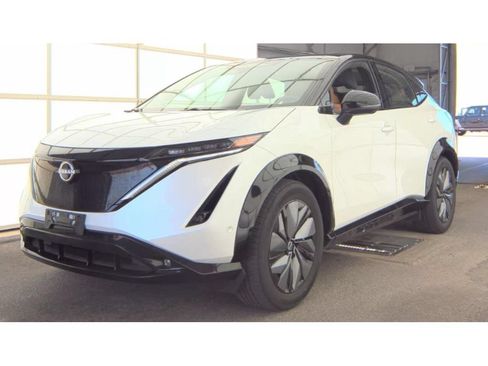 Used 2024 Nissan Ariya AWD image 1
