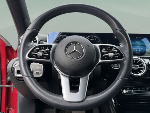 Used 2020 Mercedes-Benz A 220 image 9