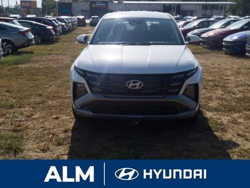 New 2026 Hyundai Tucson SE image 2