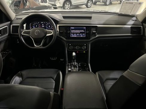 Used 2023 Volkswagen Atlas SEL Premium image 27