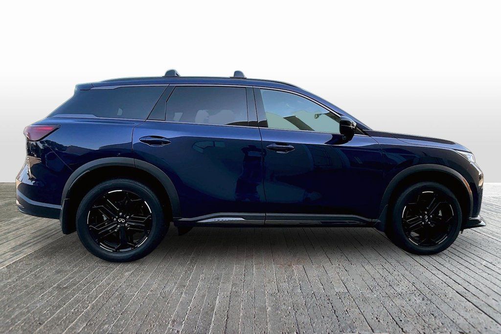 Certified 2026 INFINITI QX60 Sport w/ Dark Cargo Package AWD/4WD image 8