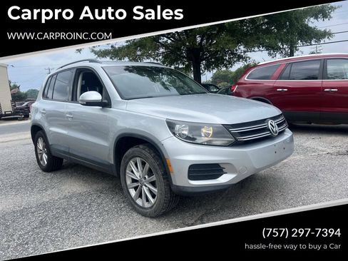 Used 2015 Volkswagen Tiguan SE AWD/4WD image 1