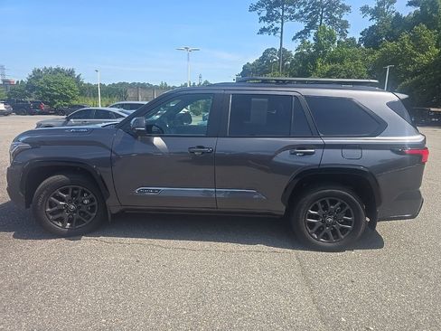 Used 2026 Toyota Sequoia Platinum AWD/4WD image 8