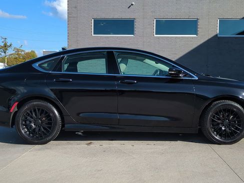 Used 2015 Chrysler 200 C w/ Navigation & Sound Group I image 7