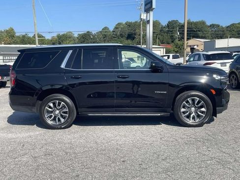 Used 2021 Chevrolet Tahoe LT RWD image 2