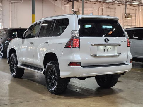 Used 2023 Lexus GX 460 Premium AWD/4WD image 11