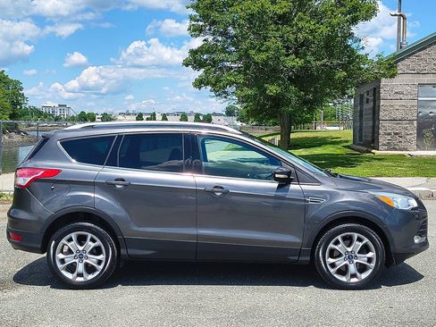 Used 2016 Ford Escape Titanium AWD/4WD image 8