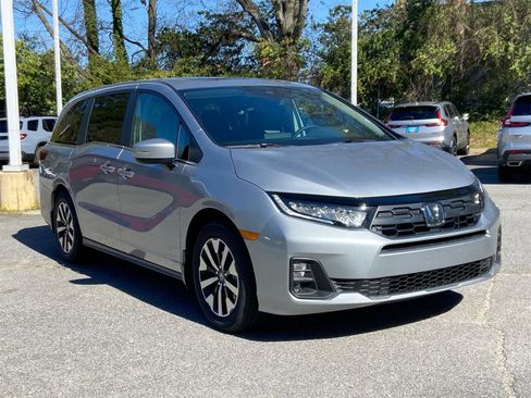 New 2026 Honda Odyssey EX-L image 5