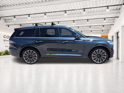 Used 2023 Lincoln Aviator Black Label w/ Dynamic Handling Package AWD/4WD image 14