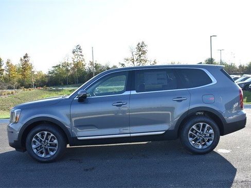 New 2025 Kia Telluride LX image 6