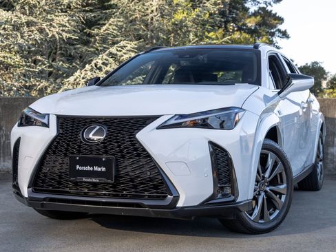 Used 2024 Lexus UX 250h F Sport FWD image 7