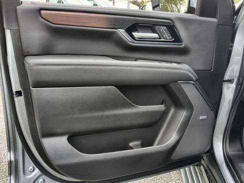 New 2026 GMC Yukon XL Denali w/ Denali Reserve Package AWD/4WD image 23