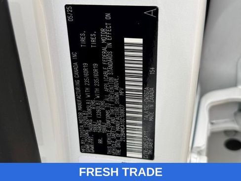 Used 2025 Lexus RX 350 Premium w/ Accessory Package image 32