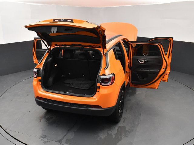 New 2026 Jeep Compass Latitude AWD/4WD image 29