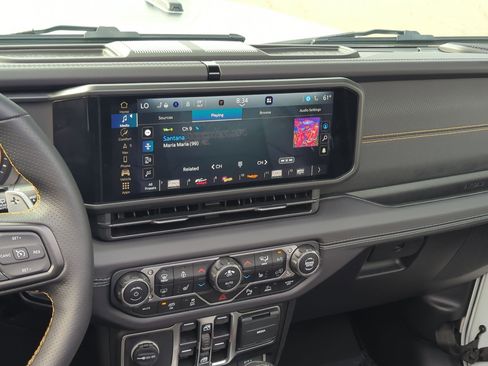 Used 2025 Jeep Wrangler Unlimited Rubicon 392 image 30