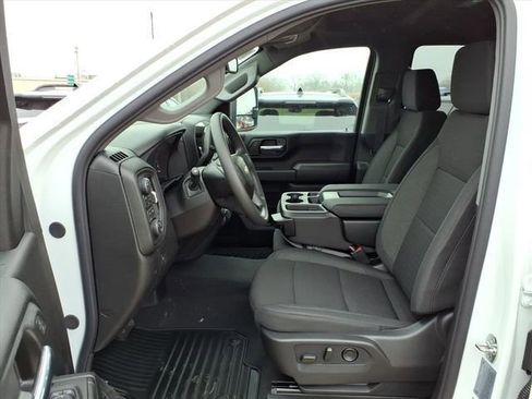 New 2026 Chevrolet Silverado 2500 Custom w/ Custom Value Package AWD/4WD image 18