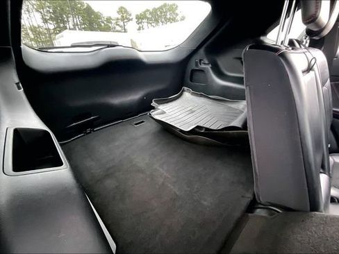 Used 2020 Ford Edge ST-Line image 28