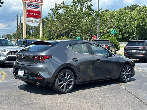 Used 2023 MAZDA MAZDA3 s FWD image 5