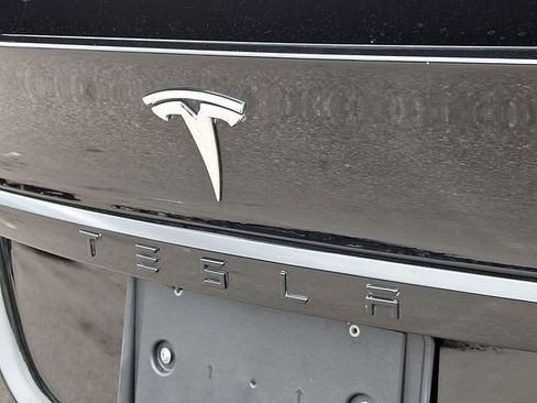 Used 2023 Tesla Model X AWD/4WD image 34