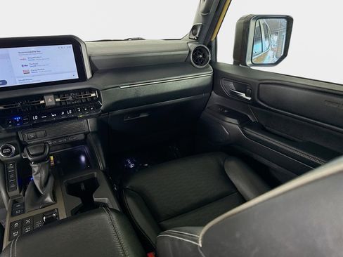 Used 2024 Toyota Land Cruiser image 25